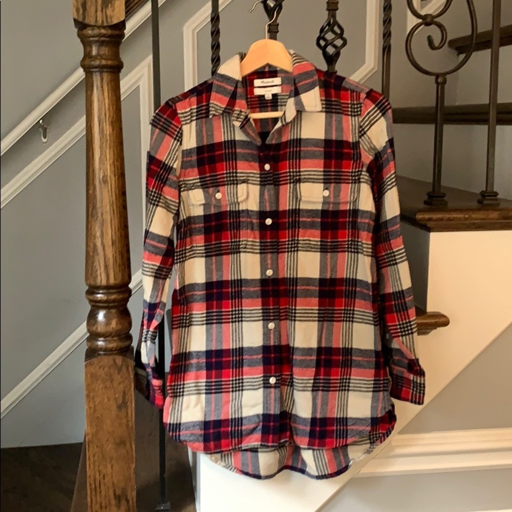 Madewell Classic Flannel in red, navy plaid, xs